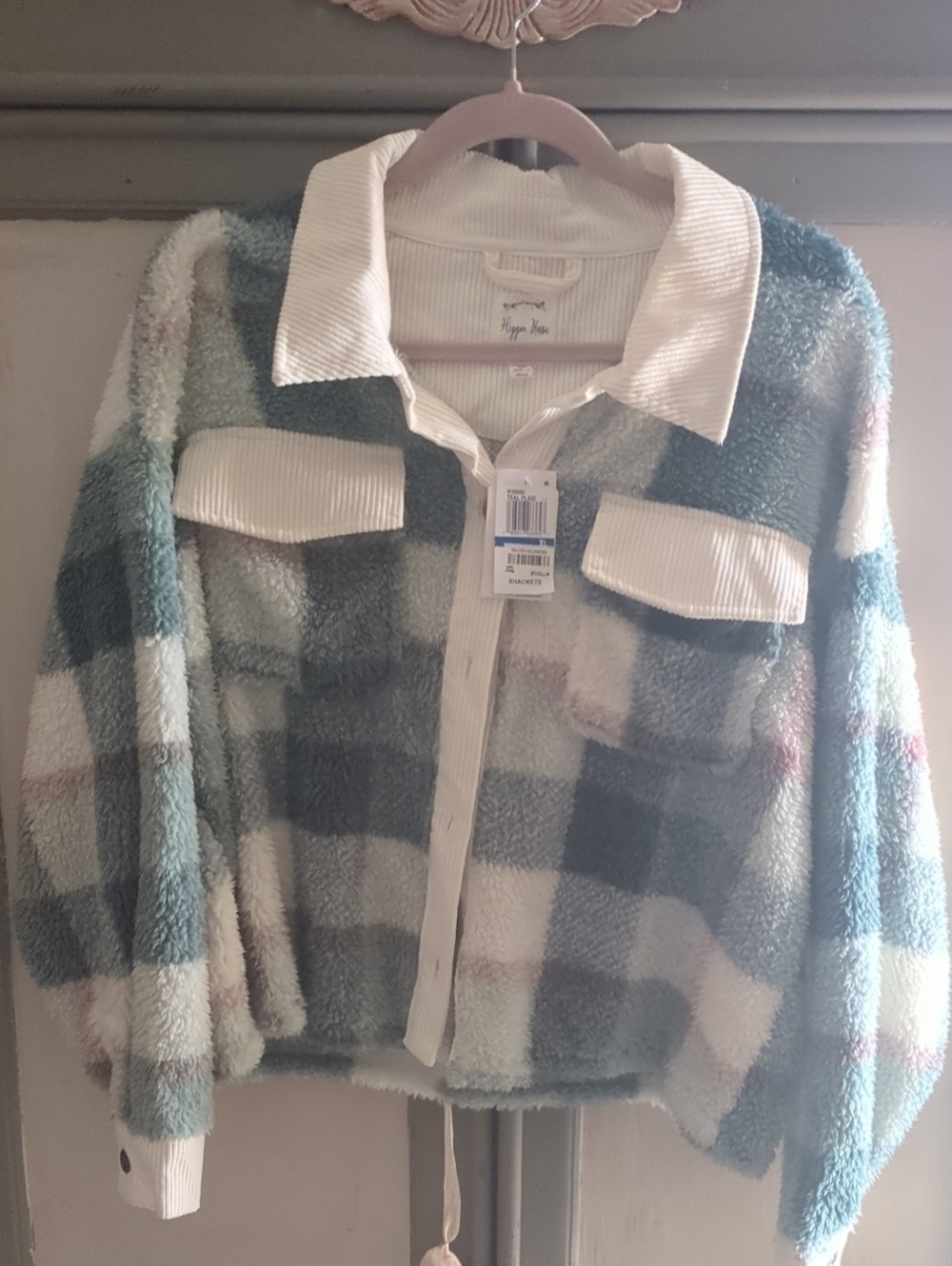 Cozy Plaid Sherpa Jacket with Cream Corduroy Trim
